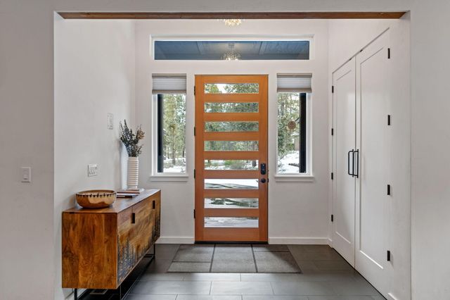 57752 Lassen Lane 9, Sunriver, OR 97707