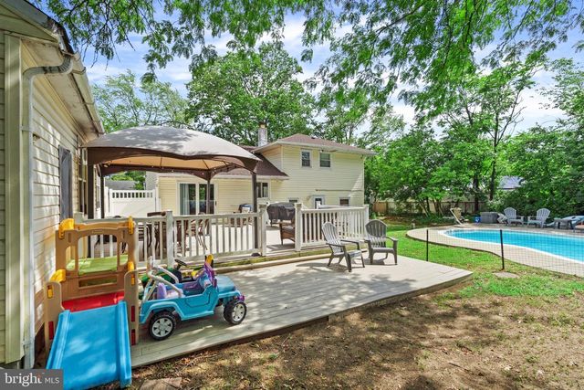 201 DOLORES DR, Cinnaminson, NJ 08077