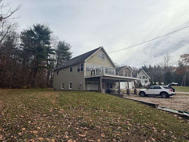 36 Brookman Dr, Blandford, MA 01008