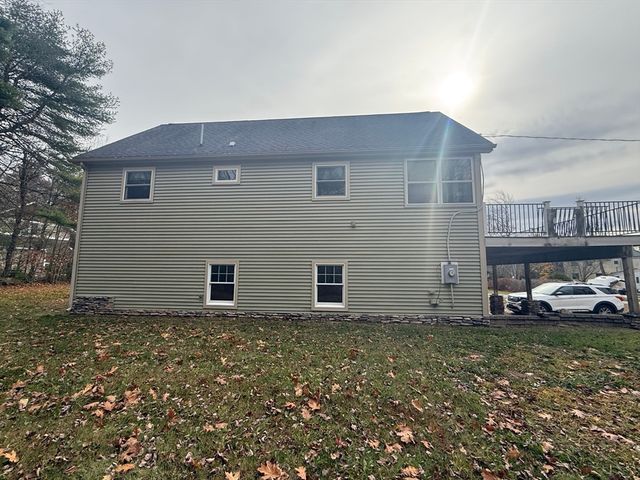 36 Brookman Dr, Blandford, MA 01008