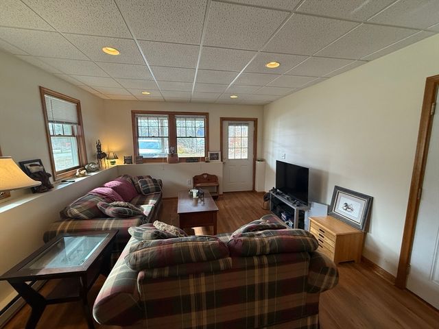 36 Brookman Dr, Blandford, MA 01008