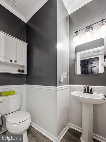 43404 SPERRIN CT, Ashburn, VA 20147