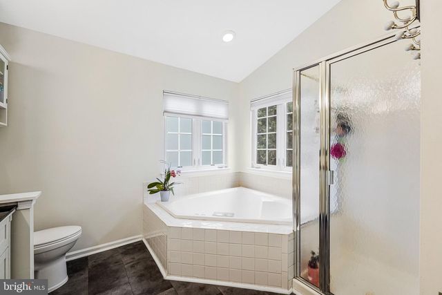 43404 SPERRIN CT, Ashburn, VA 20147