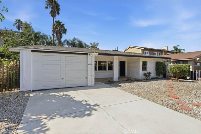 16020 Kittridge Street, Lake Balboa, CA 91406