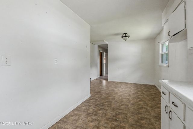 6503 Don Bon Ct, Louisville, KY 40258