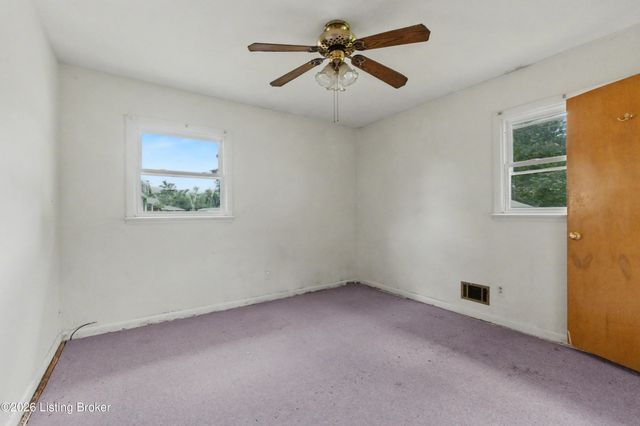 6503 Don Bon Ct, Louisville, KY 40258