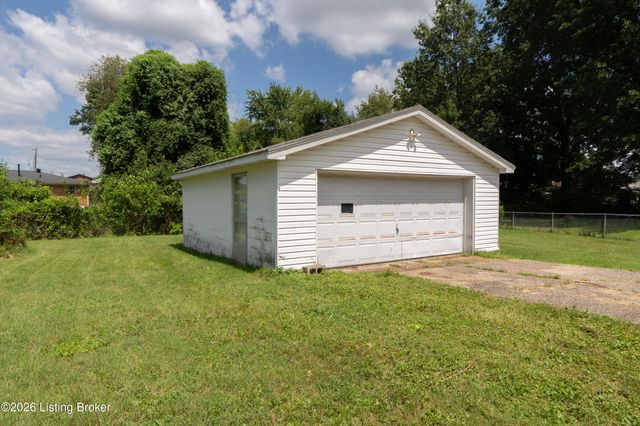 6503 Don Bon Ct, Louisville, KY 40258