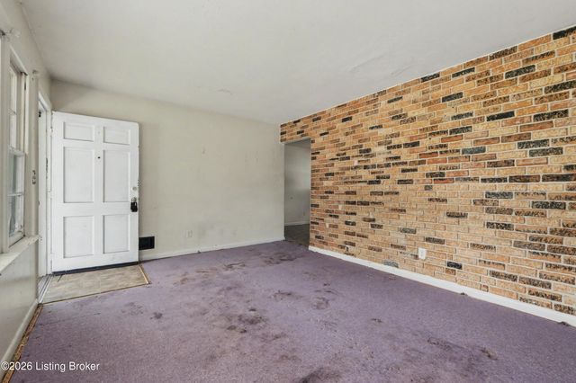 6503 Don Bon Ct, Louisville, KY 40258