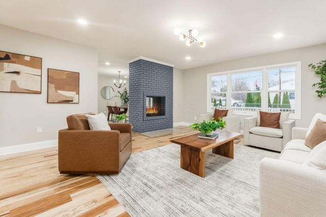 1120 Morning Street, Worthington, OH 43085