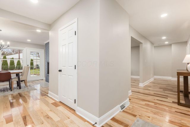 1120 Morning Street, Worthington, OH 43085