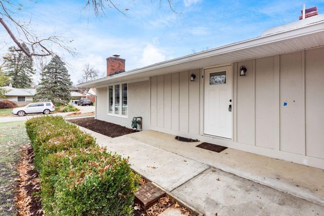 1120 Morning Street, Worthington, OH 43085