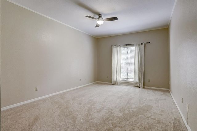 1201 Bering Drive 27, Houston, TX 77057