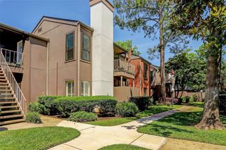 1201 Bering Drive 27, Houston, TX 77057