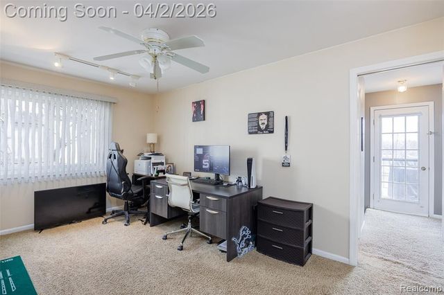 517 Country Club Drive, Saint Clair Shores, MI 48082