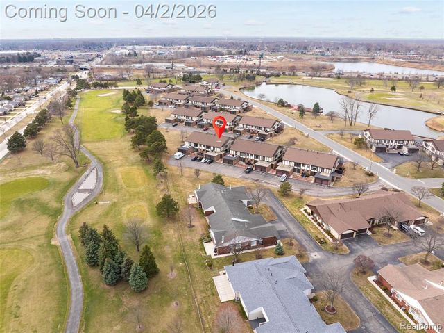 517 Country Club Drive, Saint Clair Shores, MI 48082