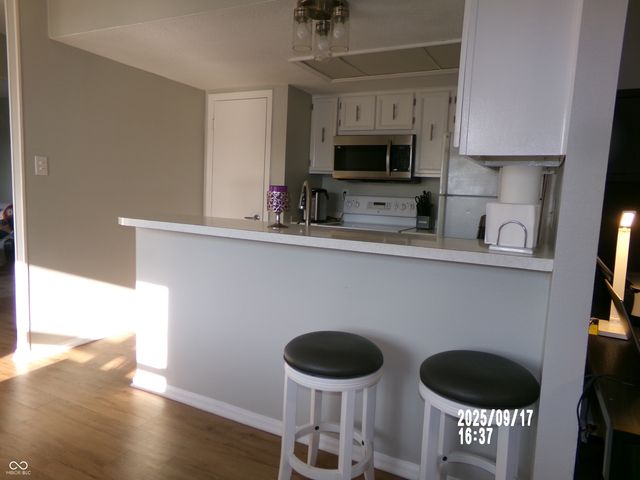 2623 Country Estates Drive 13, Indianapolis, IN 46227