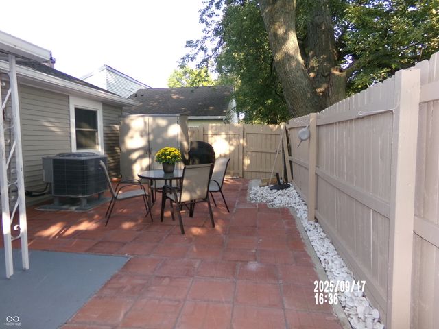 2623 Country Estates Drive 13, Indianapolis, IN 46227