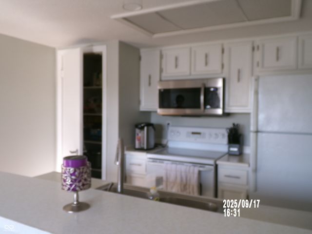 2623 Country Estates Drive 13, Indianapolis, IN 46227