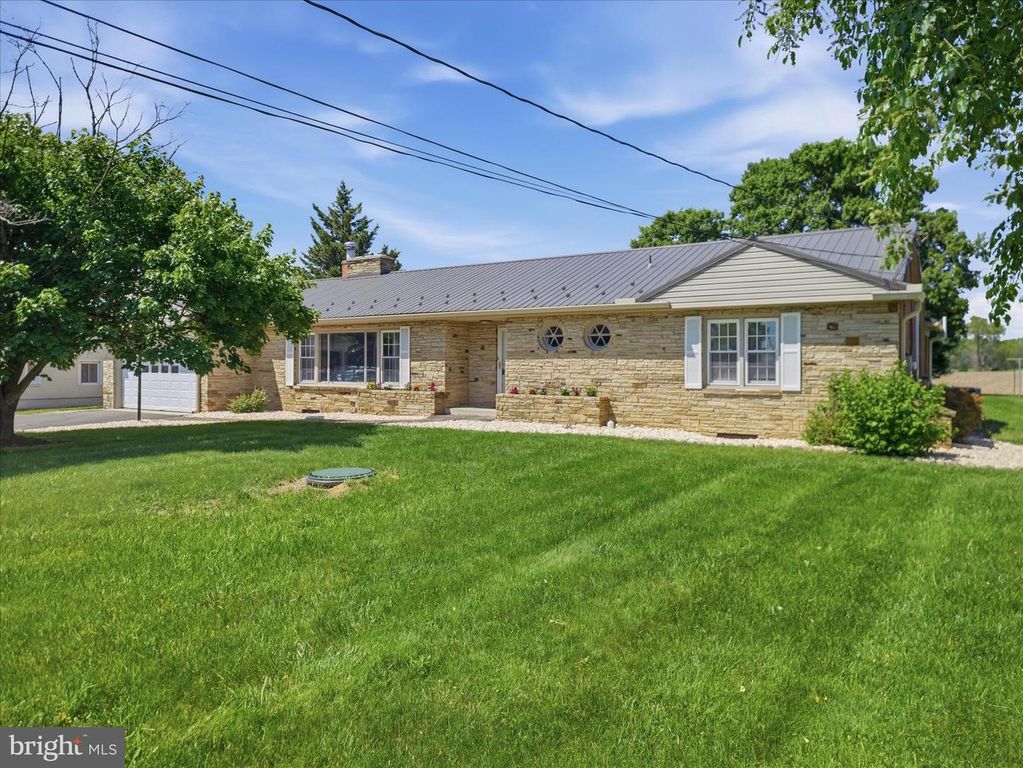 Image 1 of property listing at 14626 NATIONAL PIKE, Clear Spring, MD 21722