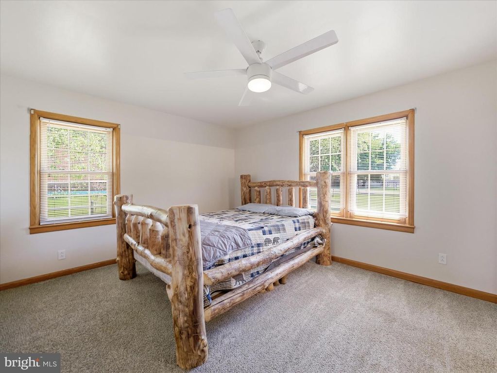 Image 28 of property listing at 14626 NATIONAL PIKE, Clear Spring, MD 21722