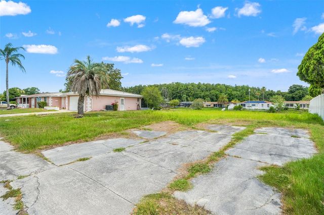 7211 ASHWOOD DRIVE, Port Richey, FL 34668