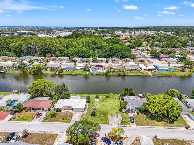 7211 ASHWOOD DRIVE, Port Richey, FL 34668