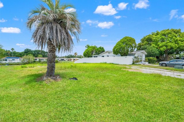 7211 ASHWOOD DRIVE, Port Richey, FL 34668
