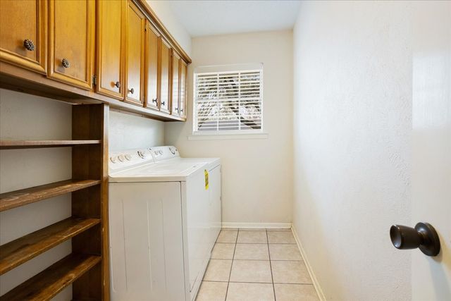 1910 Nancy Lea Drive, Bonham, TX 75418