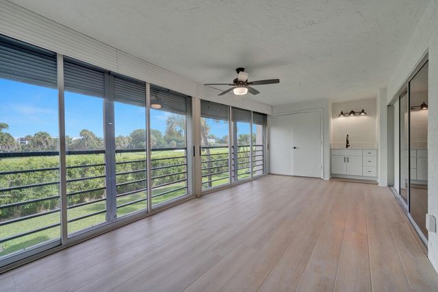 9165 SW 14th Street 1204, Boca Raton, FL 33428