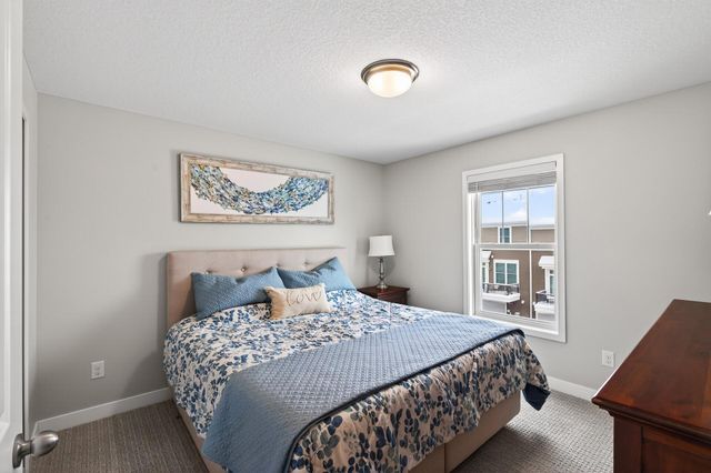 5092 93rd Lane N, Brooklyn Park, MN 55443