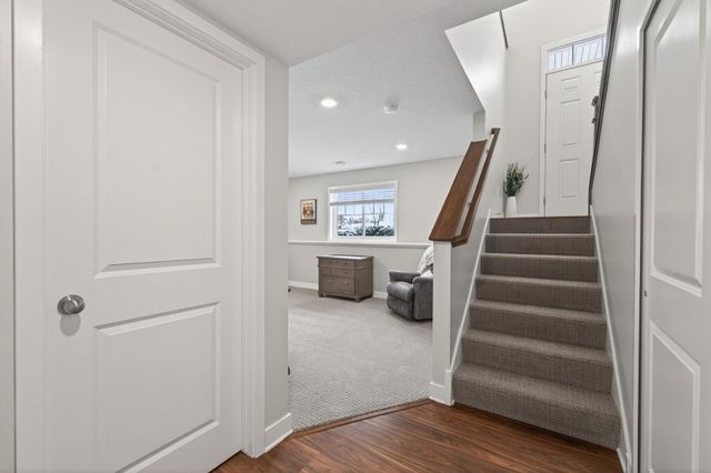 5092 93rd Lane N, Brooklyn Park, MN 55443