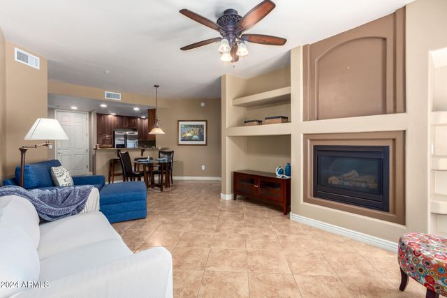 5450 E DEER VALLEY Drive 1199, Phoenix, AZ 85054