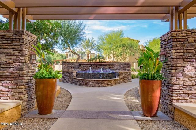 5450 E DEER VALLEY Drive 1199, Phoenix, AZ 85054