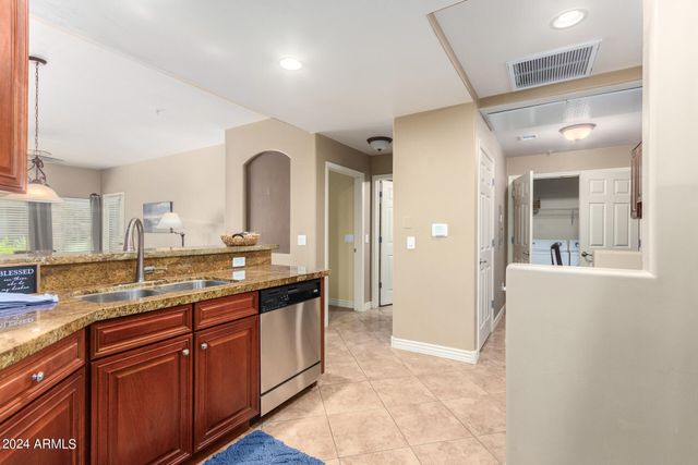 5450 E DEER VALLEY Drive 1199, Phoenix, AZ 85054