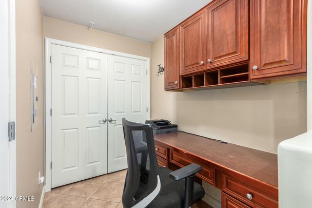 5450 E DEER VALLEY Drive 1199, Phoenix, AZ 85054