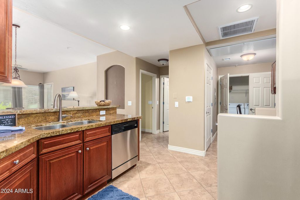 5450 E DEER VALLEY Drive 1199, Phoenix, AZ 85054 — photo 5
