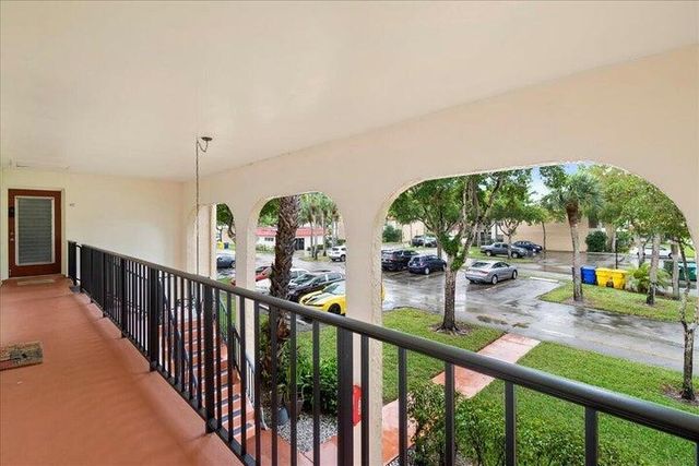 160 LAKE FRANCES Drive, West Palm Beach, FL 33411
