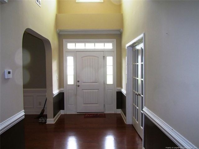 6716 Brentmoor Court, Hope Mills, NC 28348