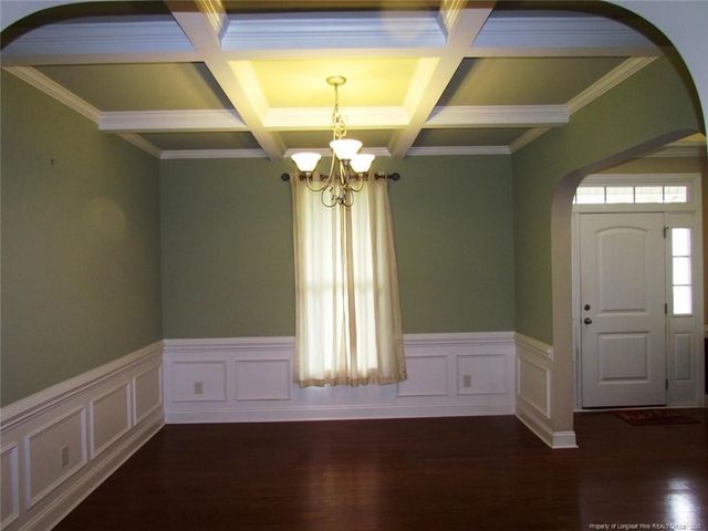 6716 Brentmoor Court, Hope Mills, NC 28348