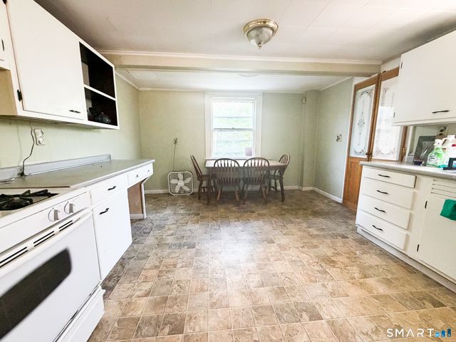 1384 Boston Avenue, Bridgeport, CT 06610