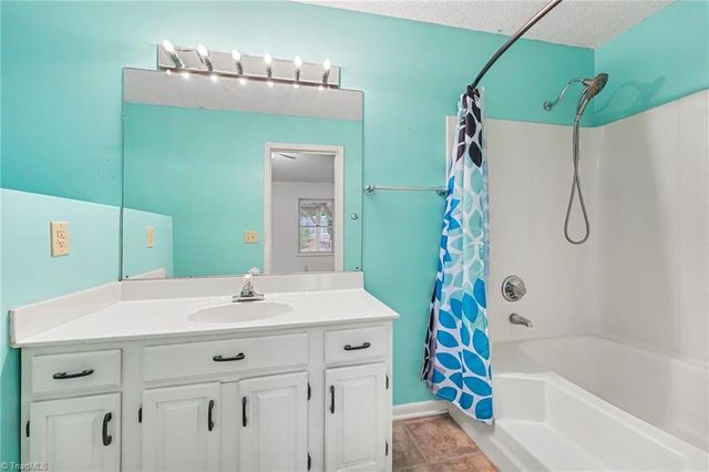 431 Georgetown Road, Winston-salem, NC 27107