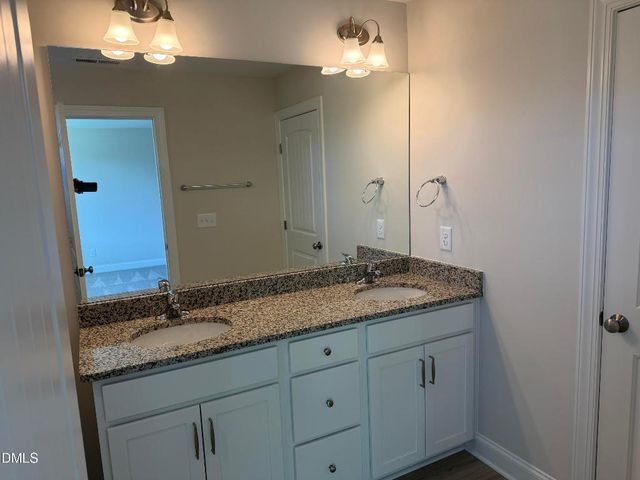 520 Traditions Grande Boulevard 15, Wake Forest, NC 27587