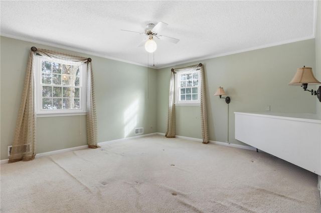 126 Brentwood Lane, Perinton, NY 14450