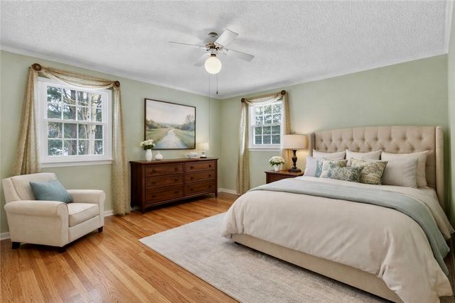 126 Brentwood Lane, Perinton, NY 14450