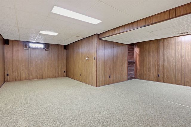 126 Brentwood Lane, Perinton, NY 14450