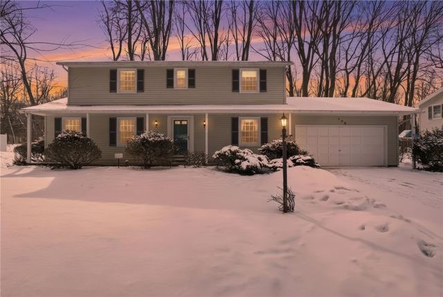 126 Brentwood Lane, Perinton, NY 14450