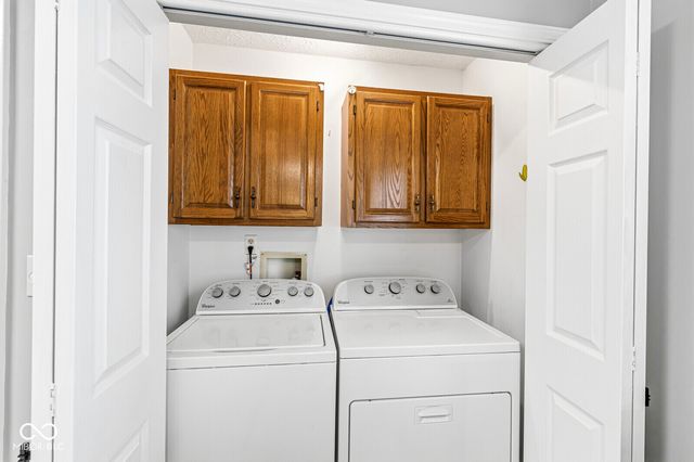 6866 Wild Cherry Drive, Fishers, IN 46038