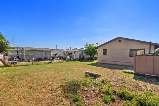 729 S 33rd Street, San Diego, CA 92113