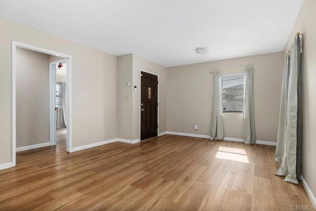 729 S 33rd Street, San Diego, CA 92113