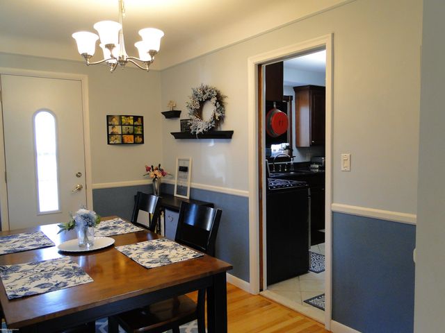 18307 Spring Ct N Court, Fraser, MI 48026